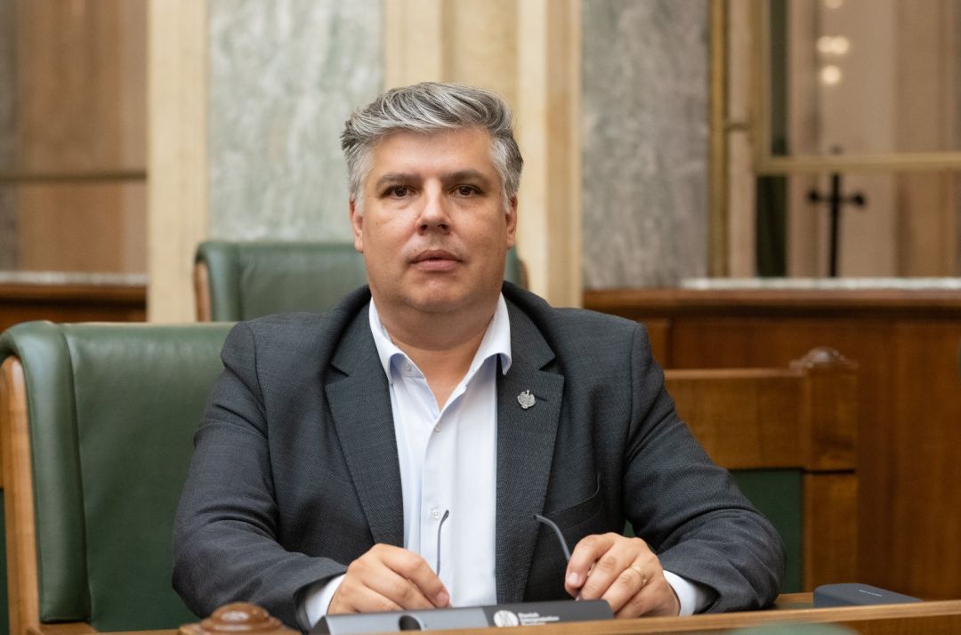 Senatorul Ionel Carp: „România trebuie să apere drepturile minorității române din Ucraina, inclusiv în chestiunea dublei cetățenii”