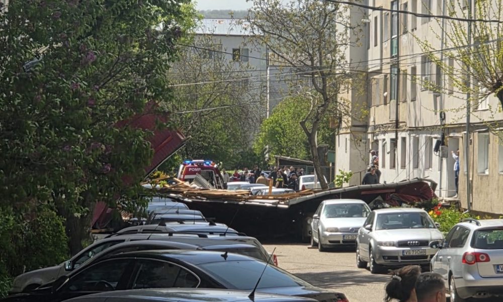 o persoană, găsită în stop cardio-respirator după ce a fost lovită- FOTO – stiriest.ro