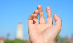 Soft e-skin that communicates with the brain