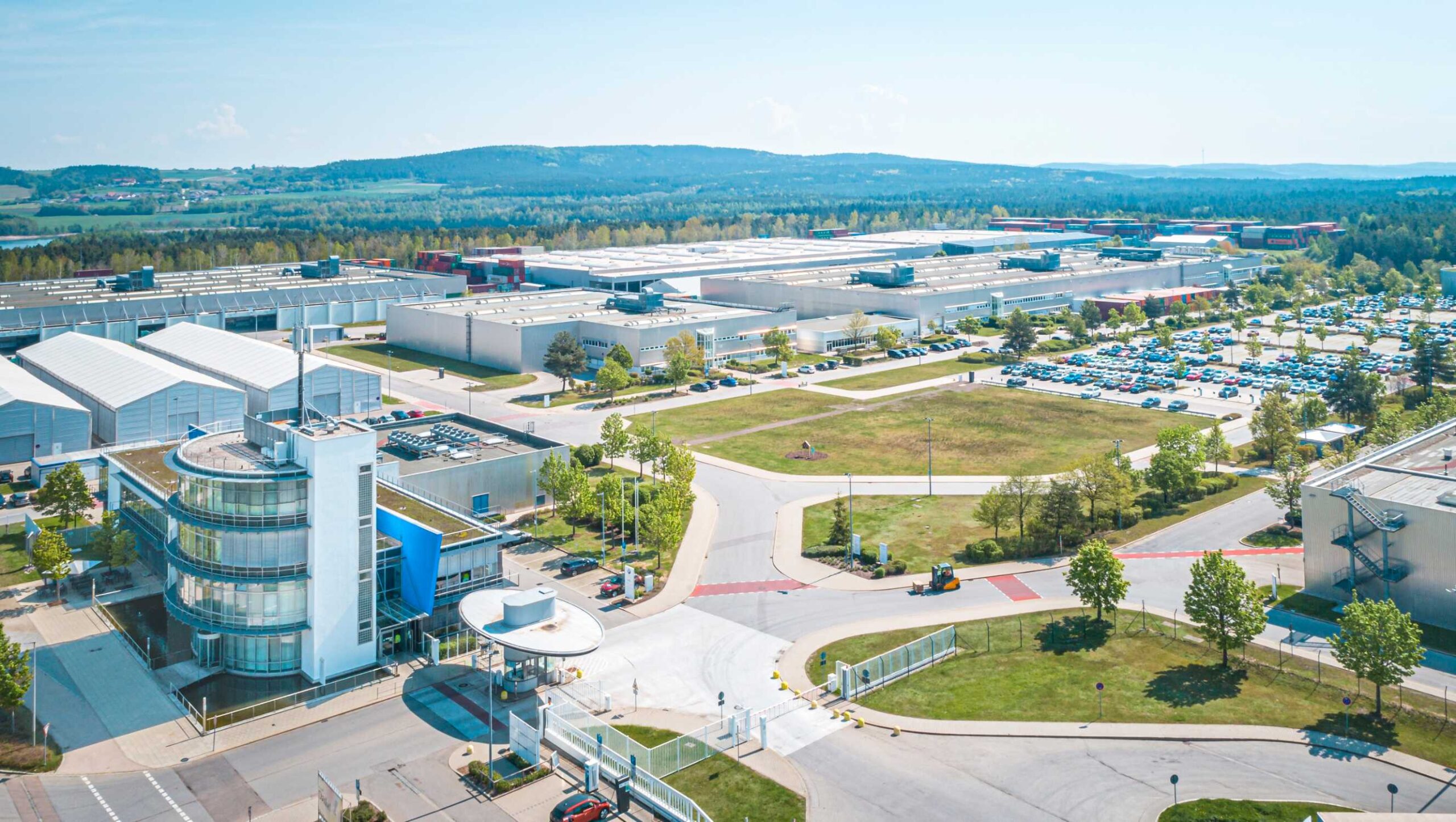 BMW Group va investi peste 100 de milioane de euro la Wackersdorf până în 2026