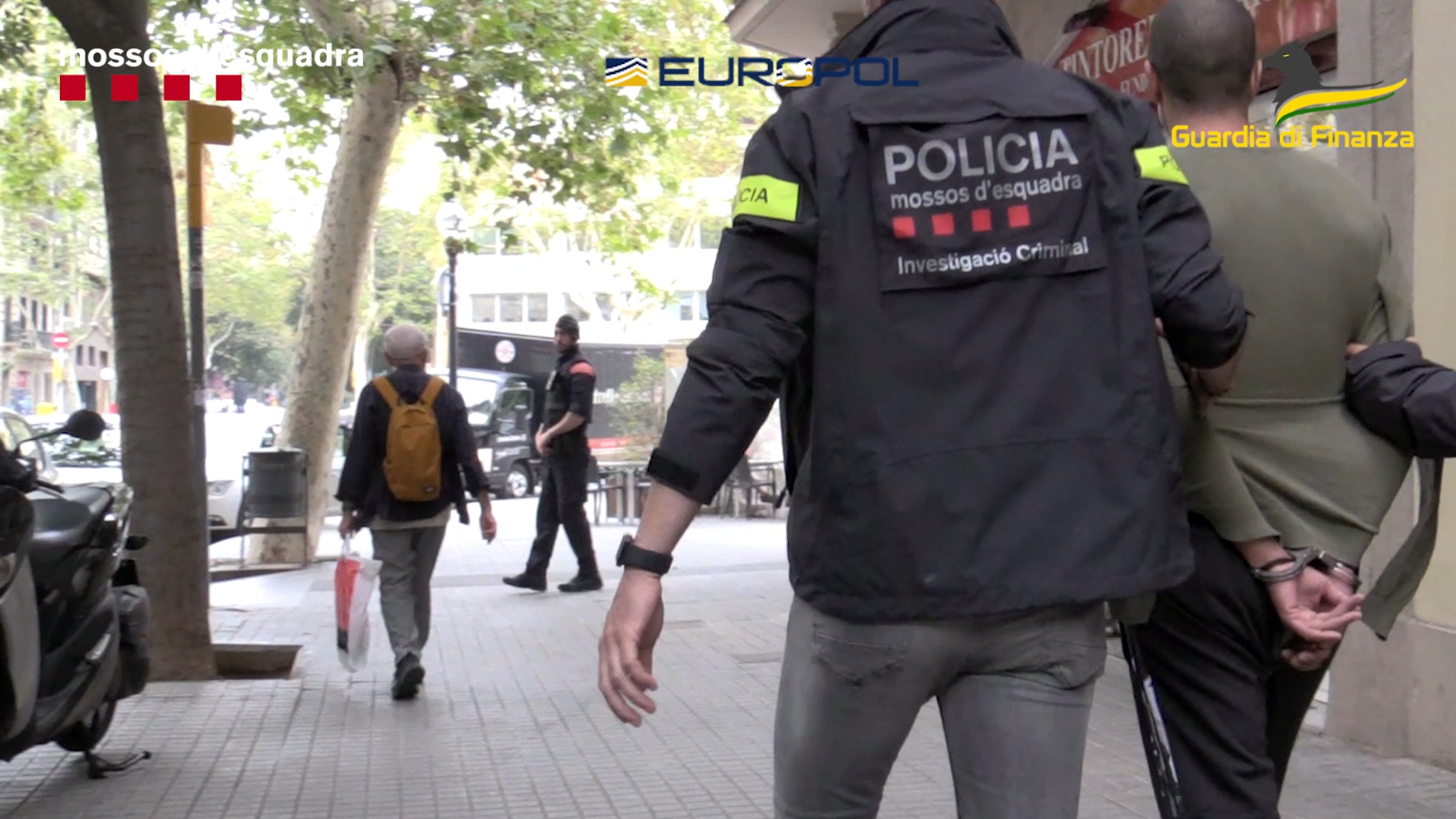 78 involved in large-scale cannabis trafficking arrested in Spain and Italy