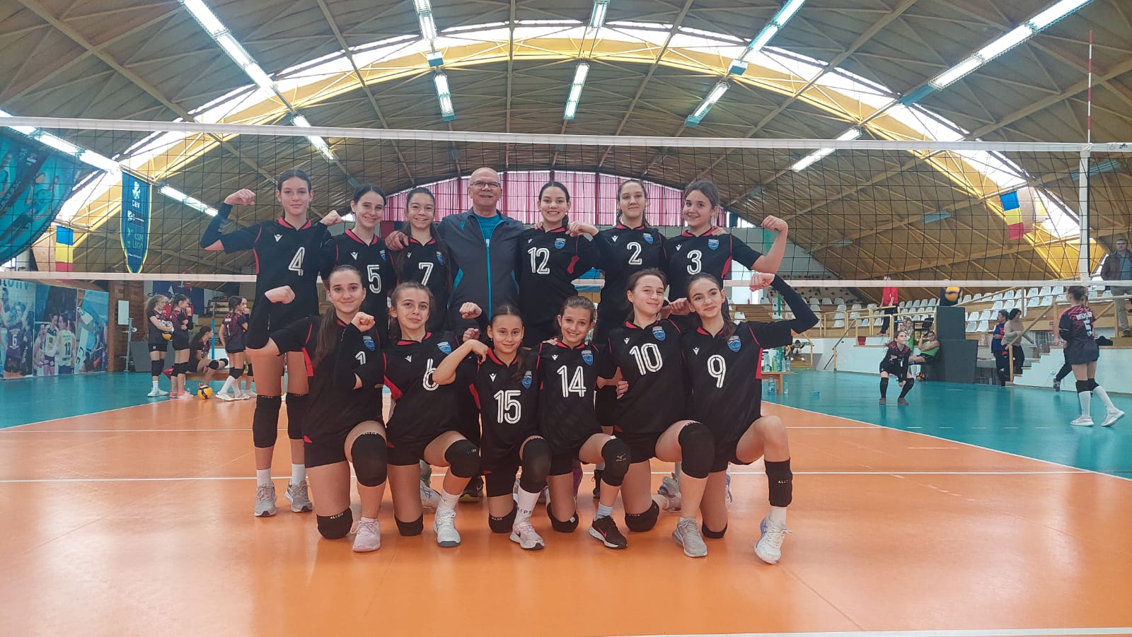 Învingătoare! Echipa de minivolei a CSM Lugoj a câștigat prima ediție a cupei cei poartă numele