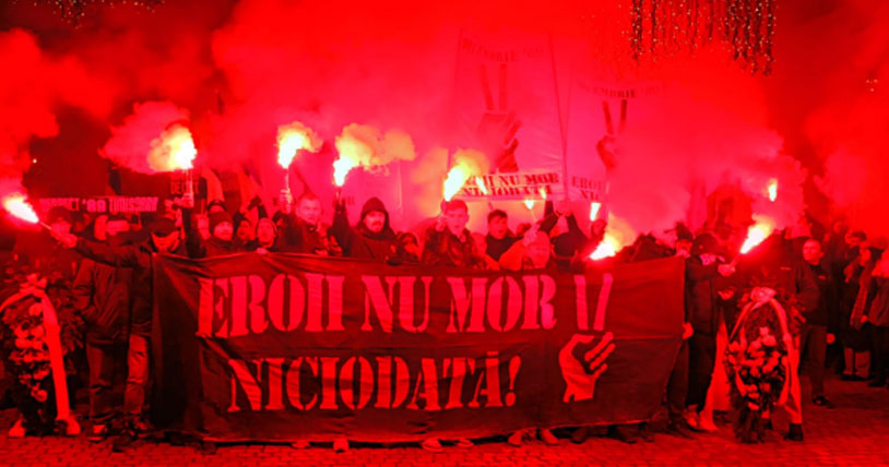 Cinste lor, cinste lor, cinste lor, eroilor! Omagiul adus de suporterii timişoreni, celor care au căzut în Decembrie ’89