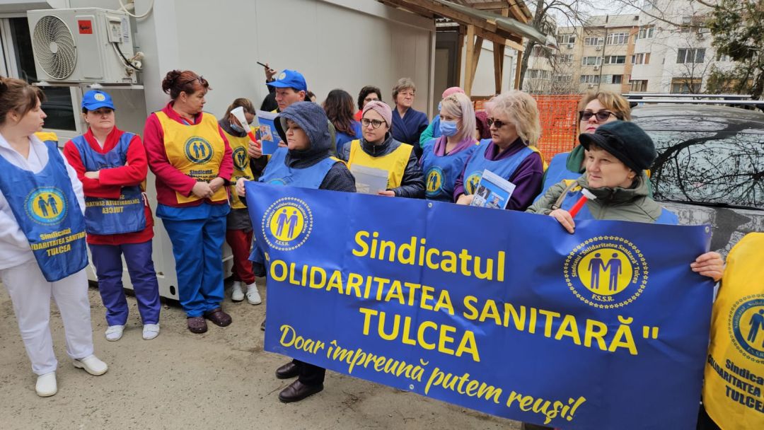 Aproape o sută de sindicaliști tulceni la protestul Federației „Solidaritatea Sanitară”!