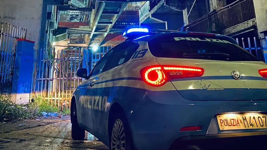 35 arrests in coordinated raid against violent watch snatchers