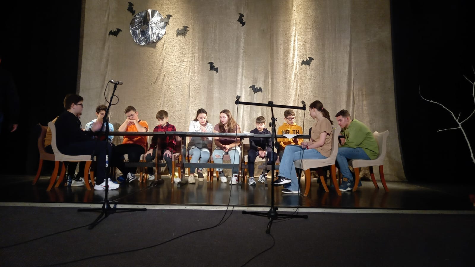 Copiii în lumea teatrului! Micii lugojeni, inițiați în actorie