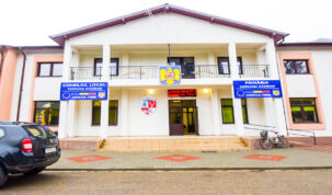 Administrația locală din Nădrag, în casă nouă! Fostul sediu al sindicatelor a fost transformat în Primărie