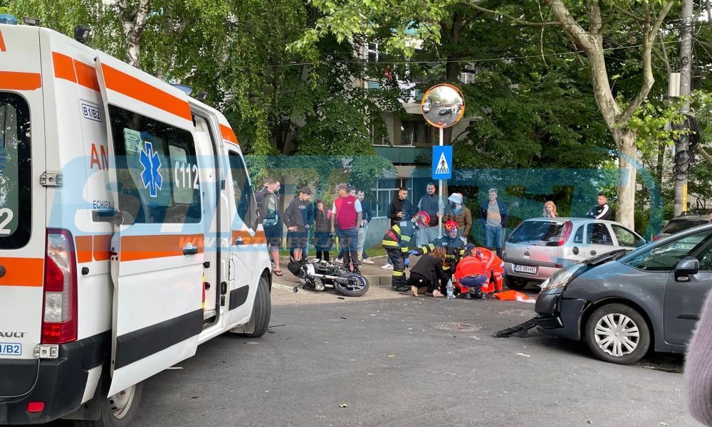 Femeie izbita cu capul de bordura de un tanar care circula cu viteza pe un motoscuter- FOTO