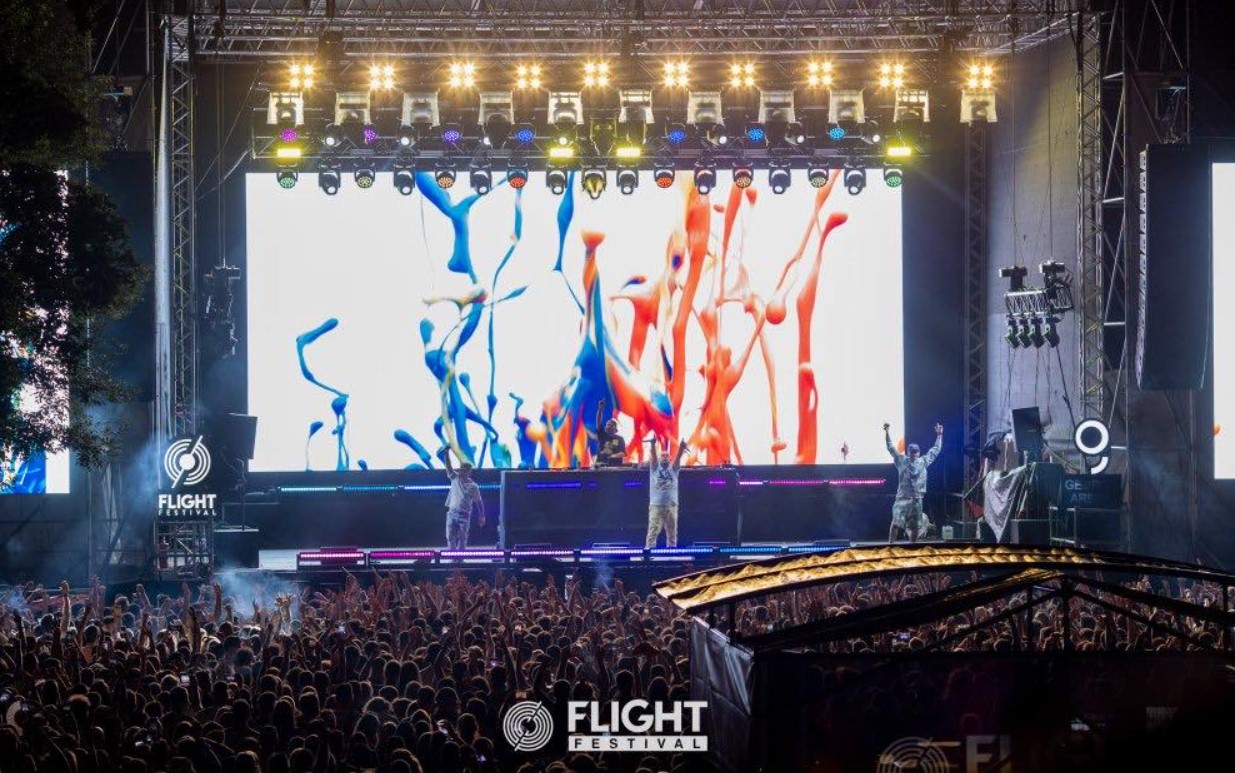 BUG Mafia, Grasu XXL și Mario Fresh au întreținut atmosfera în a doua seară la Flight Festival! Distracția continuă și astăzi