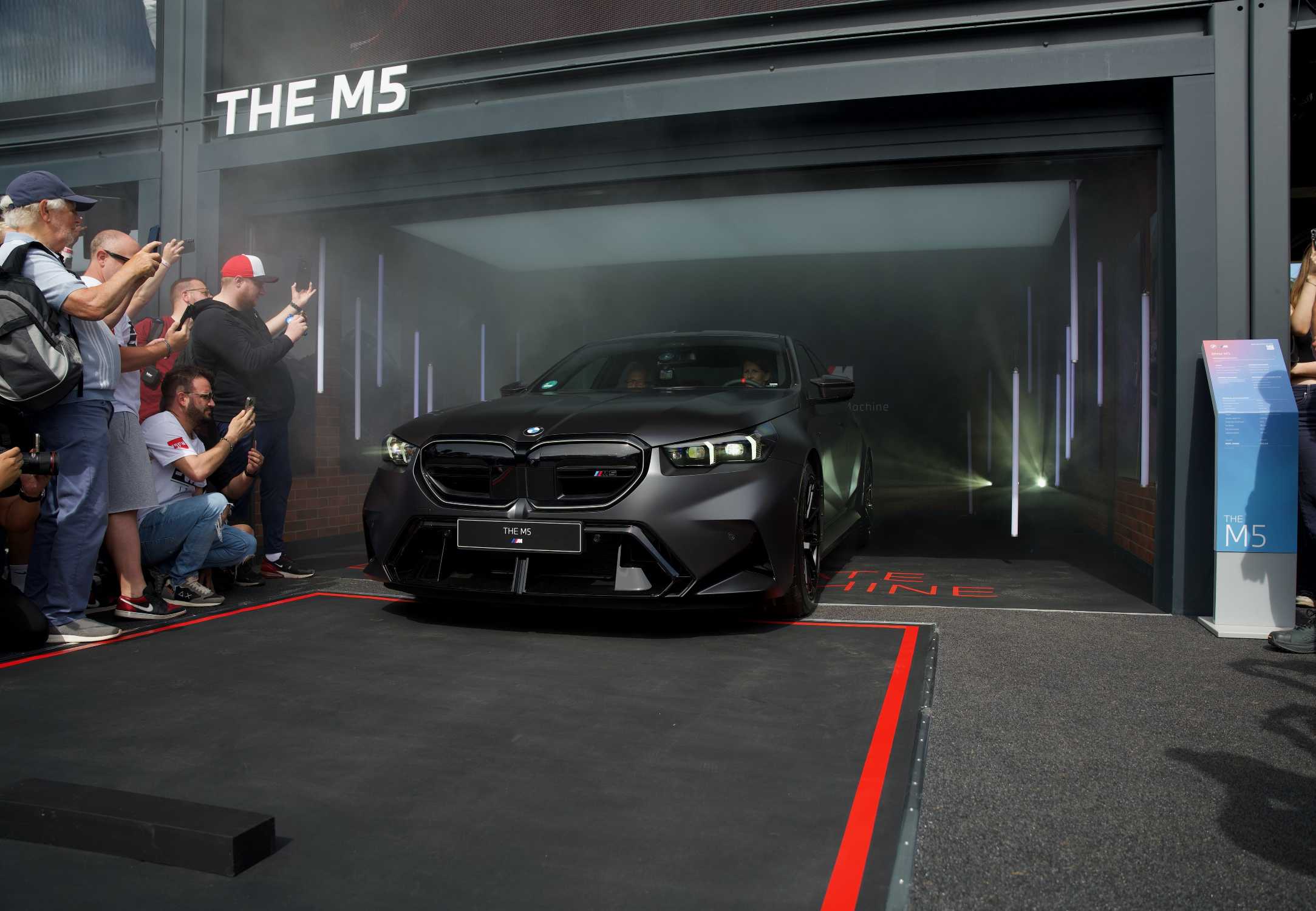 A 7-a generaţie BMW M5 la Premiera Mondială la Goodwood Festival of Speed