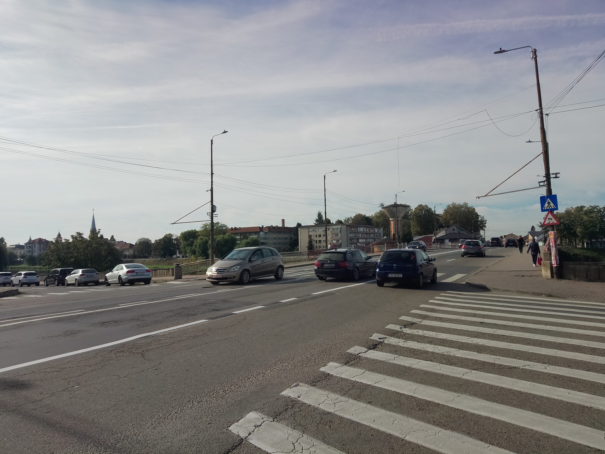 Atenție! Circulație modificată în zona Podului de Beton pentru a fluidiza traficul rutier pe durata lucrărilor la Podul de Fier
