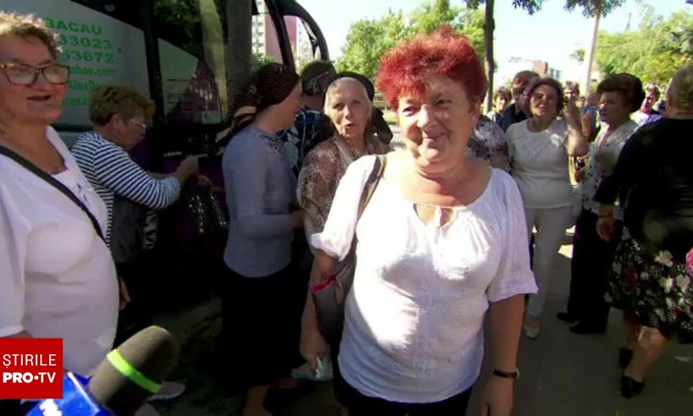 Mii de credincioși au ajuns deja la Iași, la moaștele Sfintei Cuvioase Parascheva. Pelerinajul începe peste 10 zile