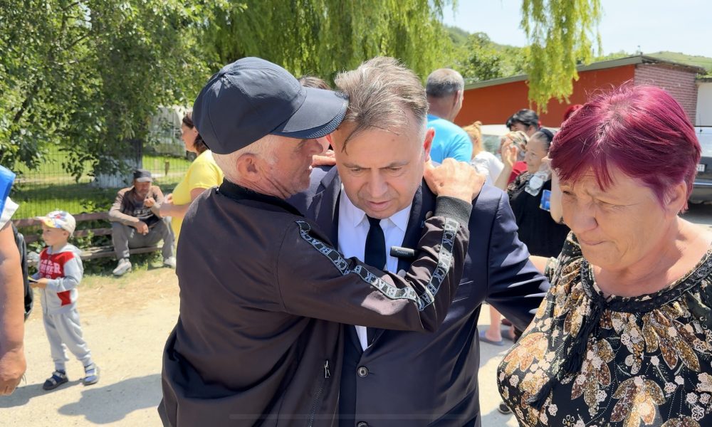 O vânătoare de comori în cabinetul lui Nelu Tătaru: episodul "Găinile de Aur"