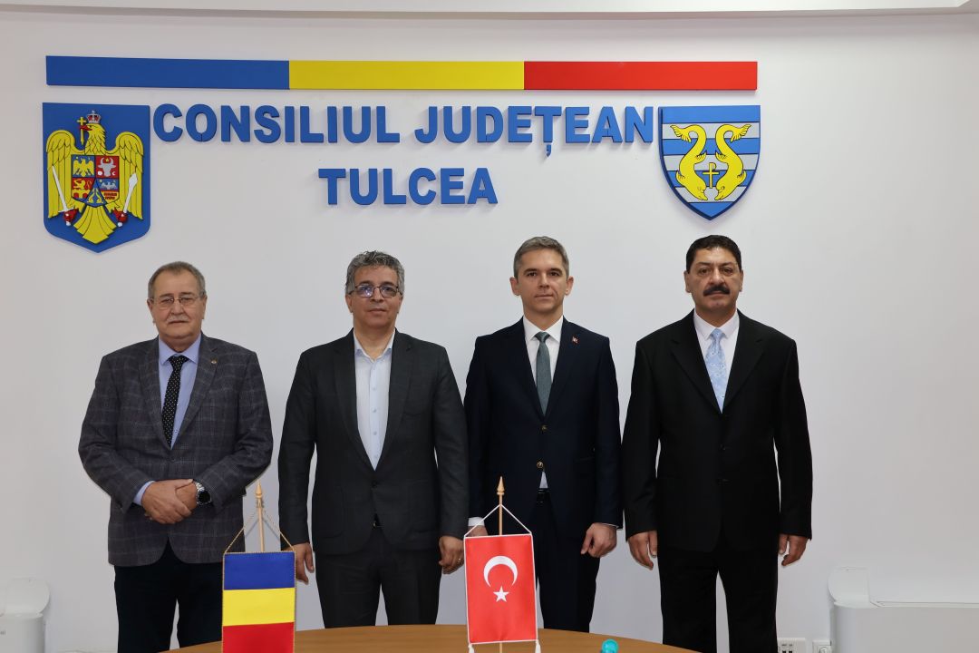 E.S. Ozan Çakir, consul general al Republicii Turcia la Constanța, în vizită la Tulcea