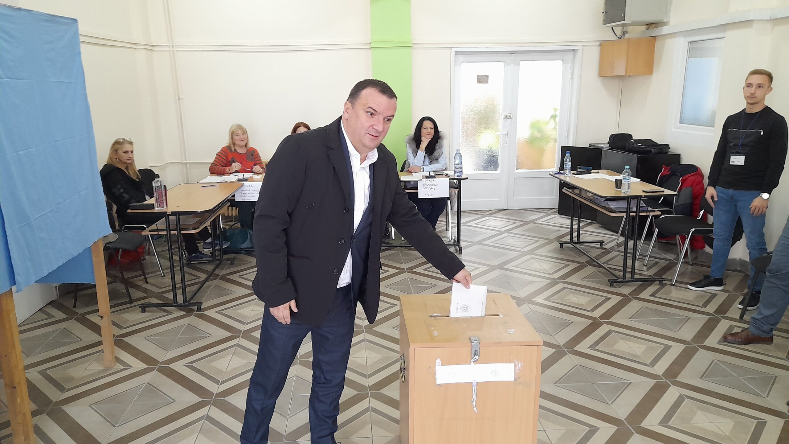 Primarul Călin Dobra a votat pentru ”omul care poate să unească toți românii pentru obiectivele de interes național” – Redeșteptarea