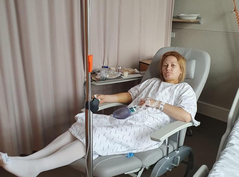 Apel urgent pentru salvarea unei femei diagnosticate cu cancer la sân