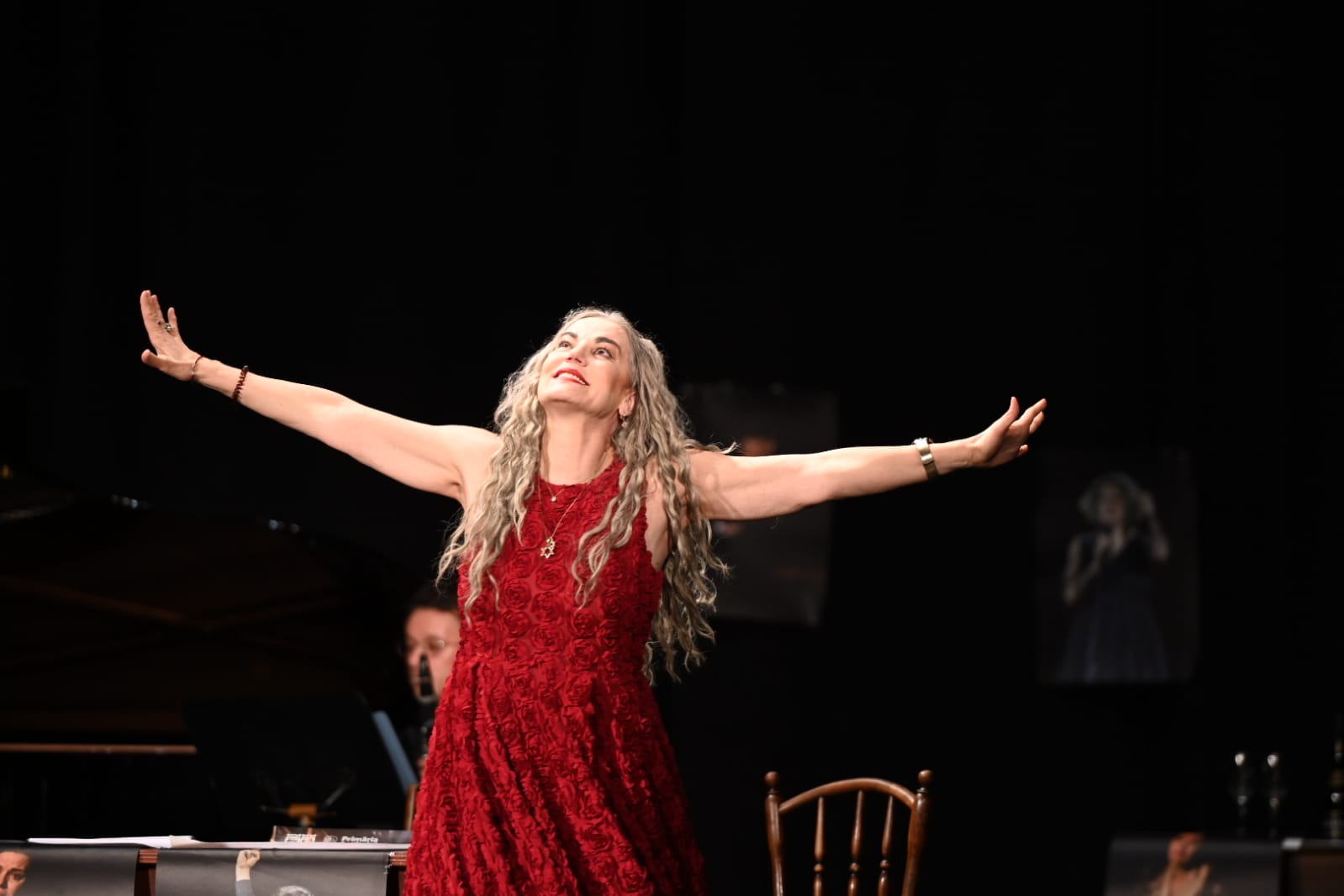 [FOTO] Maia Morgenstern și Teatrul Evreiesc de Stat ne-au făcut un minunat cadou de Ziua Lugojului