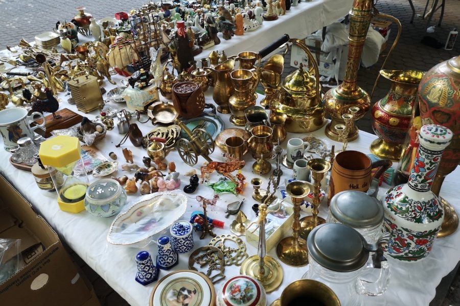 Primăria organizează un târg de vechituri