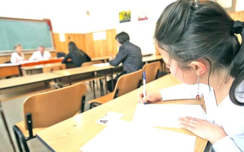 Elevi eliminați din bacalaureat în vestul țării.