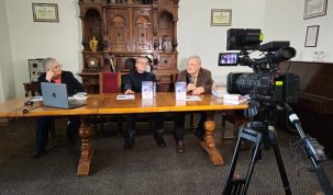 Lansare de carte și dezbatere maraton cu istoricul Victor Neumann, fiu al municipiului Lugoj