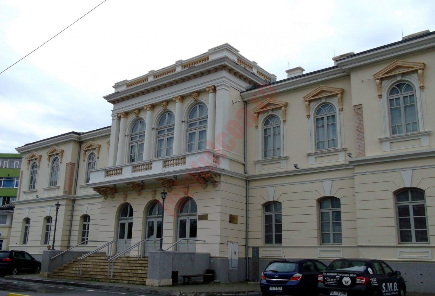 Acuarele și litografii semnate de Constantin Găvenea revin pe simezele Muzeului de Artă Tulcea