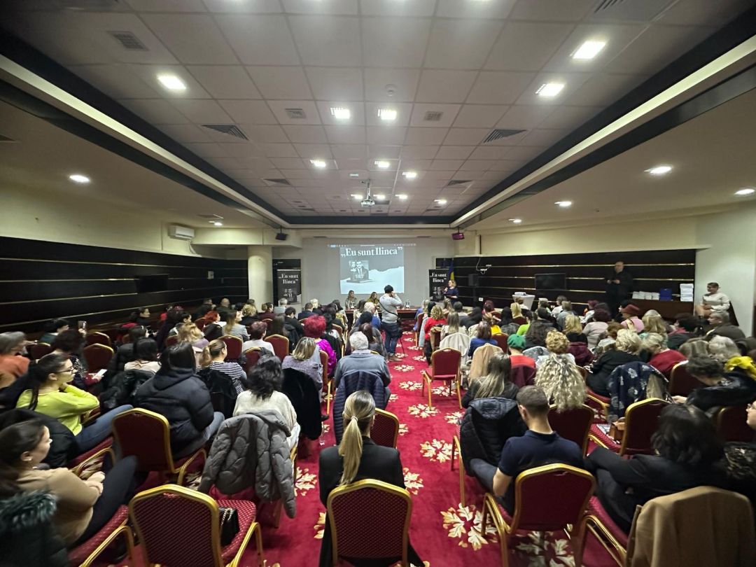 Lansare de carte cu sala plină: ”Eu sunt Ilinca”