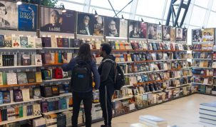 Bookfest, cel mai important salon de carte din țară, revine la Timișoara! Vezi aici ce autori sunt invitați!