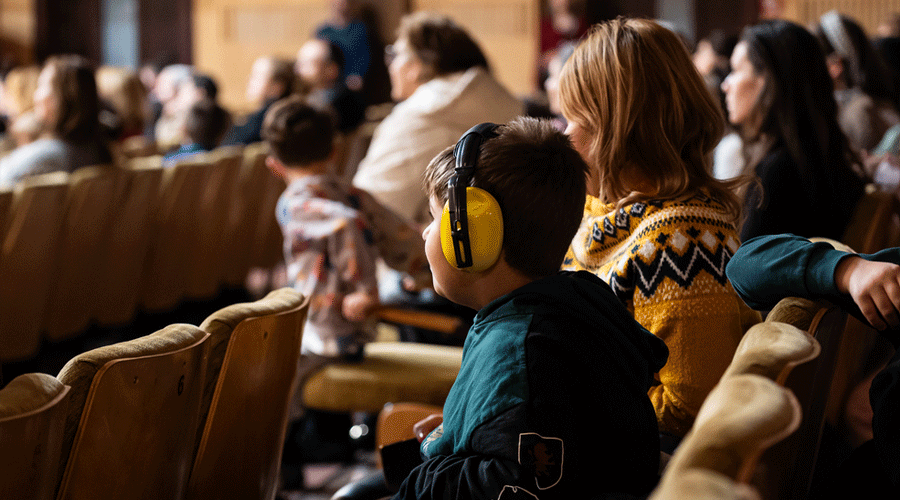 Recital de excepție, la Filarmonica Banatul, pentru persoanele cu nevoi speciale!