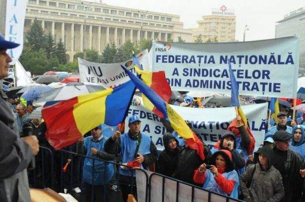 ”Lovitură preventivă” a sindicatelor din administrație