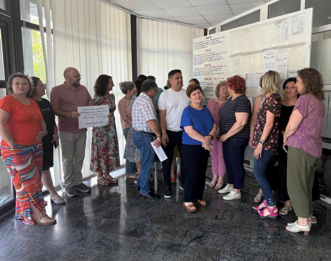 Protestul SedLex din ANAF: Marea evaziune fiscală nu se combate cu venituri de o mie de euro