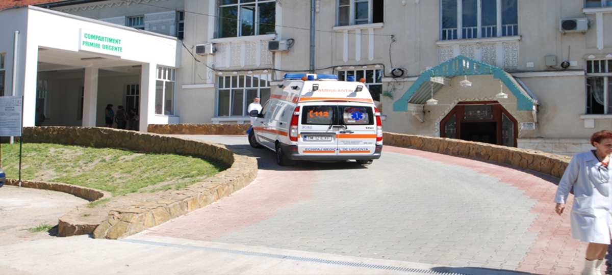 Mai cumpătați! Doar zece persoane au ajuns la Urgențe din cauza exceselor alimentare