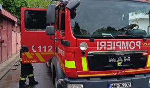 doi bebeluși de 5 luni au rămas blocați într-o mașină încuiată – stiriest.ro