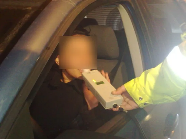 Șoferiță din Bârlad, reținută după ce a fost prinsă băută la volan pe DN 24 – stiriest.ro