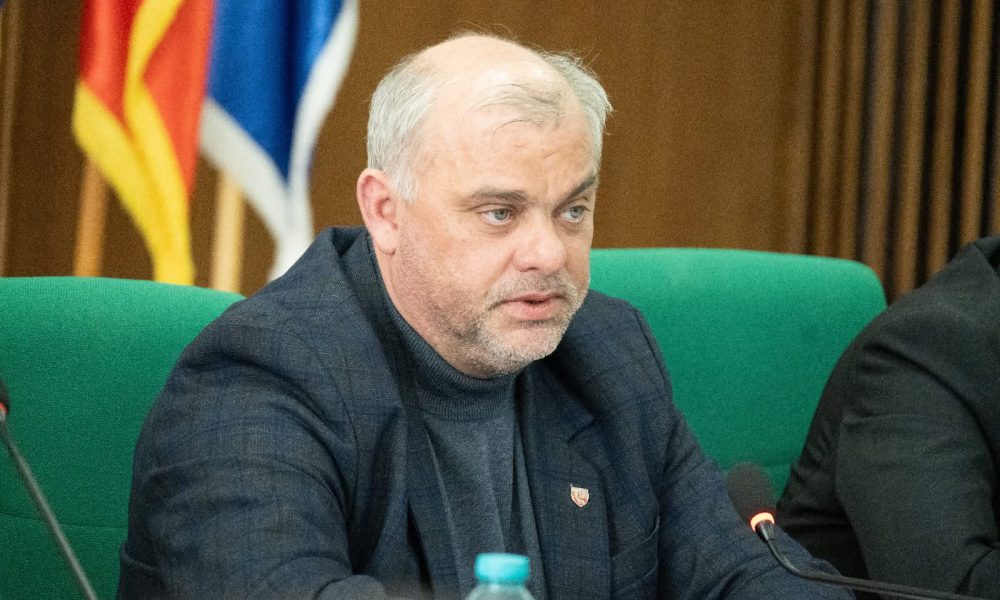 CJ Vaslui își dublează organigrama în plină austeritate. Trifan spune că nu sunt bani, dar pregătește până la 363 de posturi – stiriest.ro