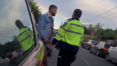 Tineri din Vaslui, reținuți după o urmărire ca în filme pe DN 24. Mașina a „dispărut” pe câmp în Satu Nou – stiriest.ro