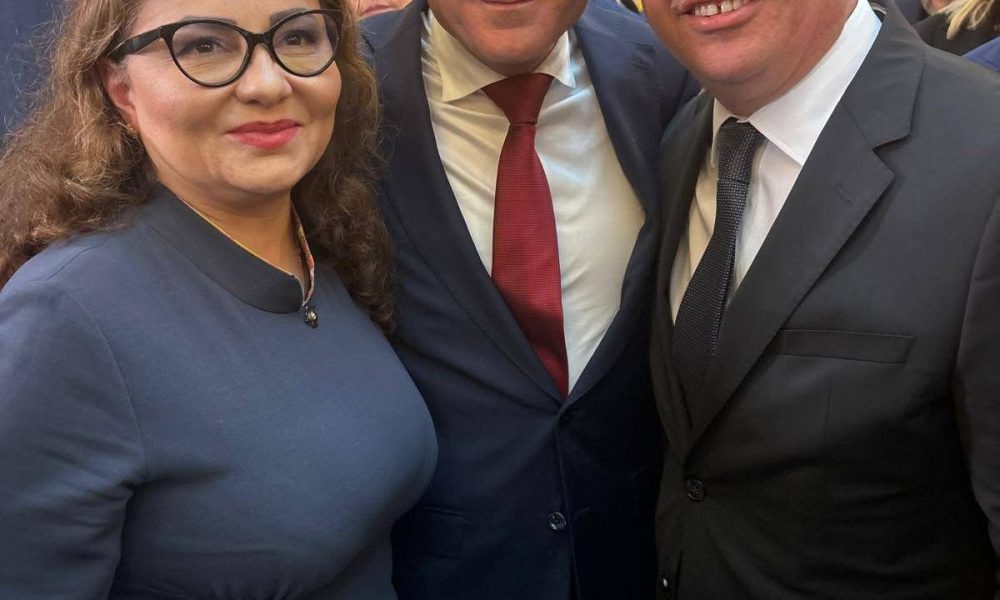 Cristina Traila se delimitează public de Mihai Barbu, în plin scandal Bogos. Cei doi au venit împreună la Vaslui și au făcut campanie „umăr la umăr”