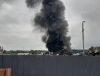 Incendiu violent la un centru de dezmembrări auto (3)